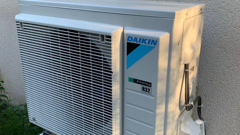 Faire entretenir sa climatisation réversible DAIKIN RXM50R2V1B à Auriol