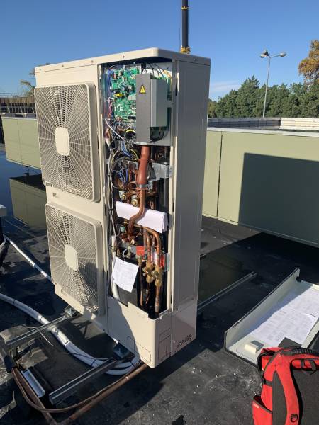 Installateur de climatisation réversible DRV HITACHI SET FREE MINI