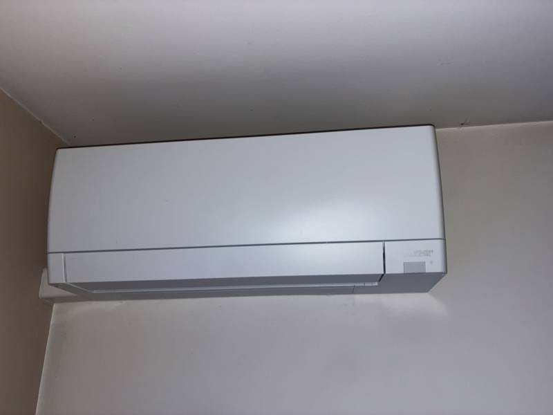 Unité intérieur pompe à chaleur air-air MSZ-AY42VGK installé par PROXICLIM