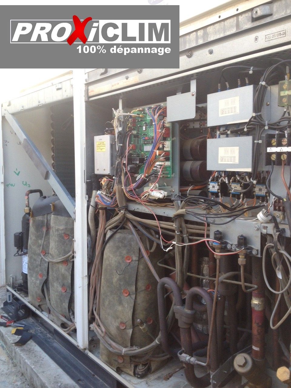 Dépanner un chauffage réversible VRV HITACHI