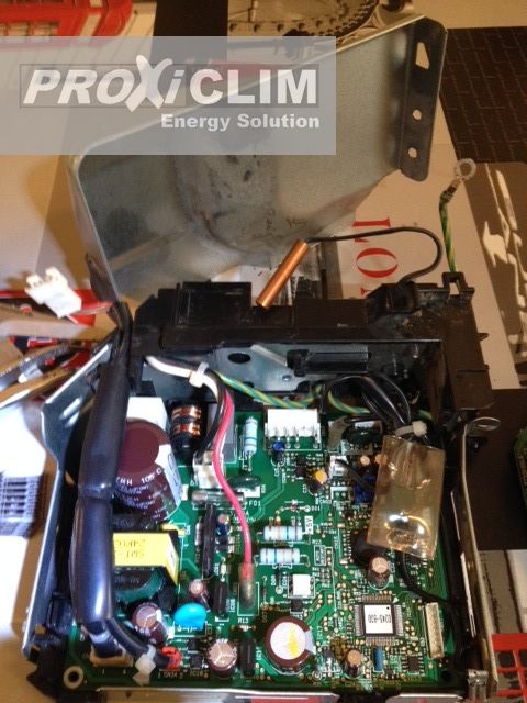 Changement d'une platine TOSHIBA climatisation à Marseille